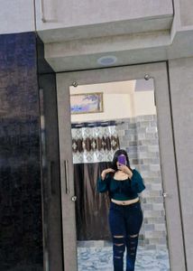 Beautiful Top Nd Jeans