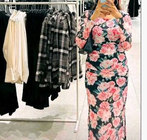Brand New (Urbanic) Floral Design Dress