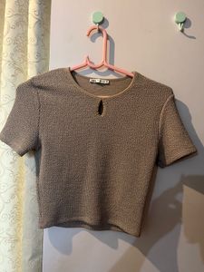 🤍 Zara Textured Knit Top – Taupe/Beige (Size S)
