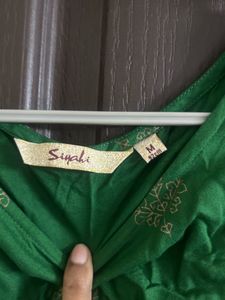 Green Sleeveless Kurta with Golden Print