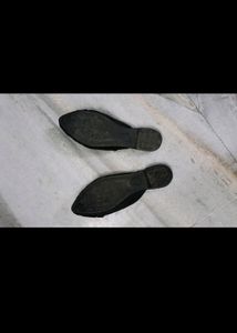 Pleated Mules (black) - Flats
