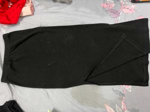 Black High-Waisted long Skirt