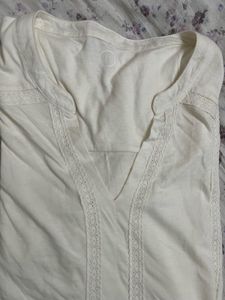 Women Casual Top / Bohemian V-Ne