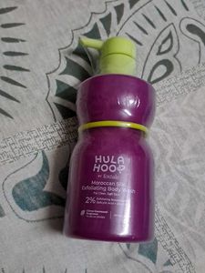 Hula Hoop Exfoliating Body Wash
