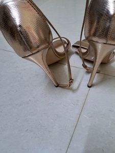 Gold Party wear Heels. 4 Inch Heel Height