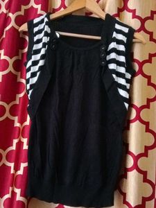 Chic Black & White Striped Sleeveless Top