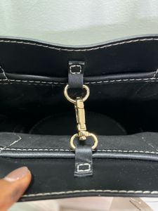 H&amp;M Stylish Zebra Print Handbag