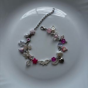 pink bow bracelet