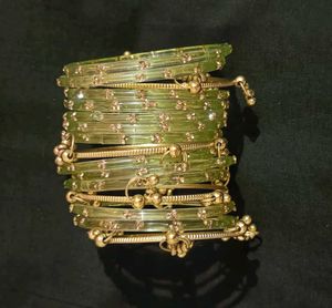 Elegant Green Glass & Gold Bracelet