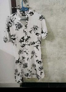 Chic Floral Print Kurta Set of 2