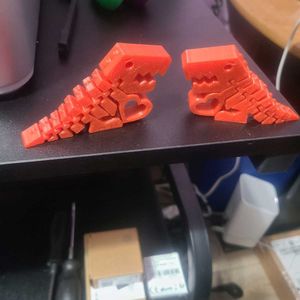 Valentines Flexi T-Rex with Heart