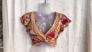 Boho Floral Twist Crop Top