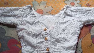 Elegant White hakoba Blouse