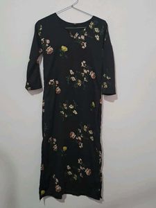 Elegant Embroidered Kurta