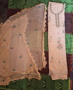 Womens Eligant Crep Embroidery Dress Material