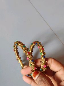 Fancy Kundan bangles