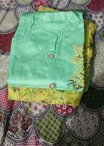 Unused Kurti Pant Dupatta Set.
