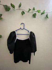 Korean Brand SOUP Black Puff Sleeve Ribbed Top |