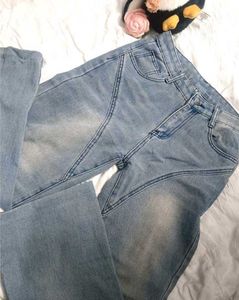 Wide Leg Light Wash Jeans