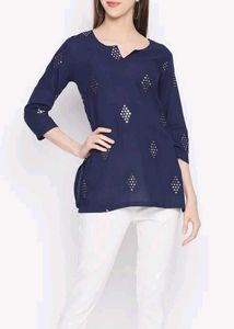 Myntra Blue Top With White Pearl Beaded Leggings