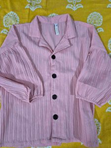 Chic Pleated Pink Top with Puff Sleeves