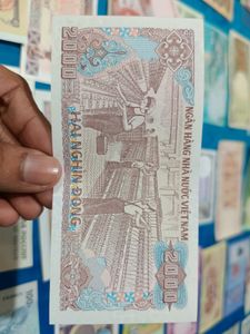 Vietnam 2000 Dong UNC Banknote💶Foreign Currency🌎