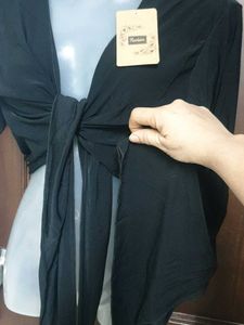 Chic Tie-Front Black Crop Top no 124