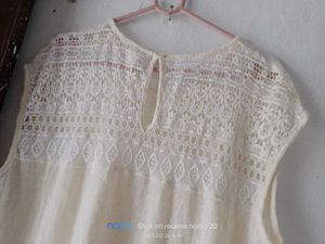 Very Beautiful H&amp;M U,K Off White Top