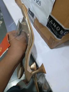 Heels Of 40 Size