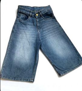 Women's Trendy Baggy Denim Jorts - Light Blue