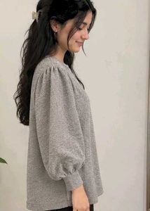 Grey Puff Sleeve Textured Top🤍