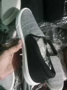 Brand New Men Slip-On Casual Shoes 18 Pa