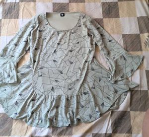 Unique Geometric Print Flared Sleeve Top