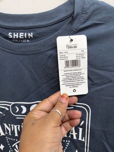 Shein Men's Graphic Print T-Shirt
