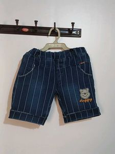 Cute Winnie the Pooh Striped Denim Shorts