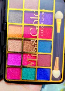 Miss Gold 18 Color Eyeshadow Palette