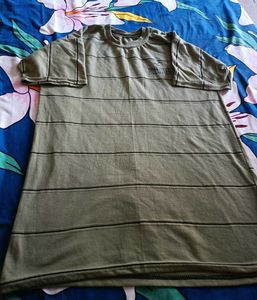 6 T Shirts