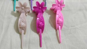 Brand new Cute Flower Hair Claws 4