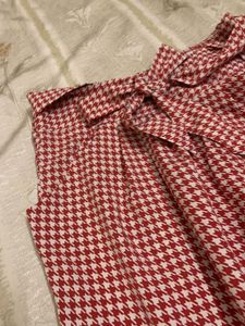 Buy 3 clothes at the price of one