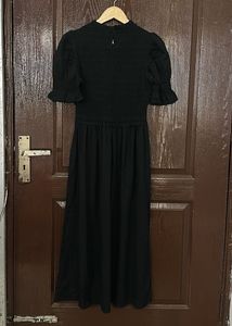 GAP Black Smocked Midi Dress