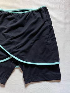 Women's Dark Blue Skort with Teal Trim