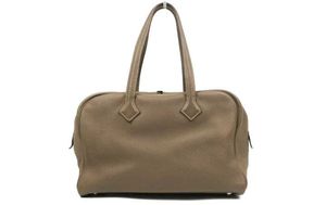 Hermes Victoria II etoupe Clemence