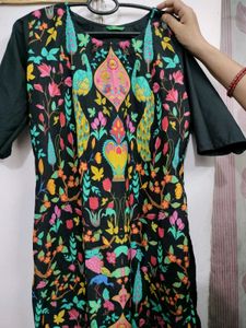 Vibrant Peacock Print women Kurta
