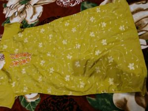 Elegant Floral Embroidered Kurti