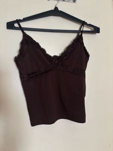 NUON Lace Trimmed top Xs