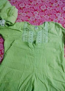 Green Embroidered Kurta Set with Dupatta