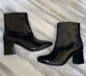 SSS Patent Boots