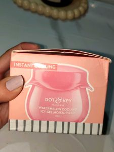 Dot &amp; Key Watermelon Cooling Icy Gel Moisturizer