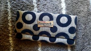 Fastrack Clutch with Bold Circles