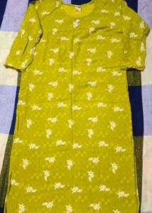 Chic Printed Kurta size M
